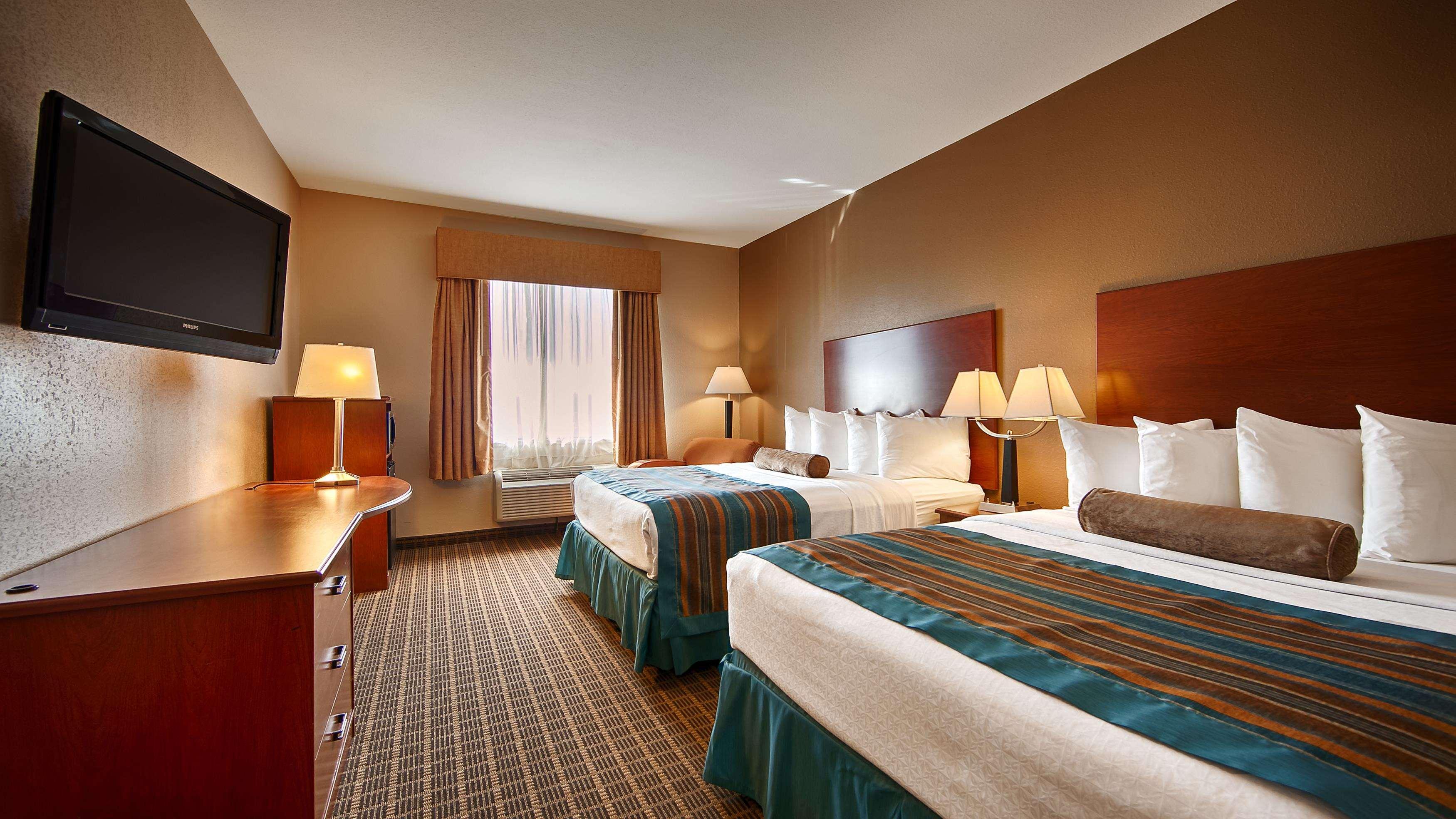 Best Western Orange Inn & Suites Екстер'єр фото