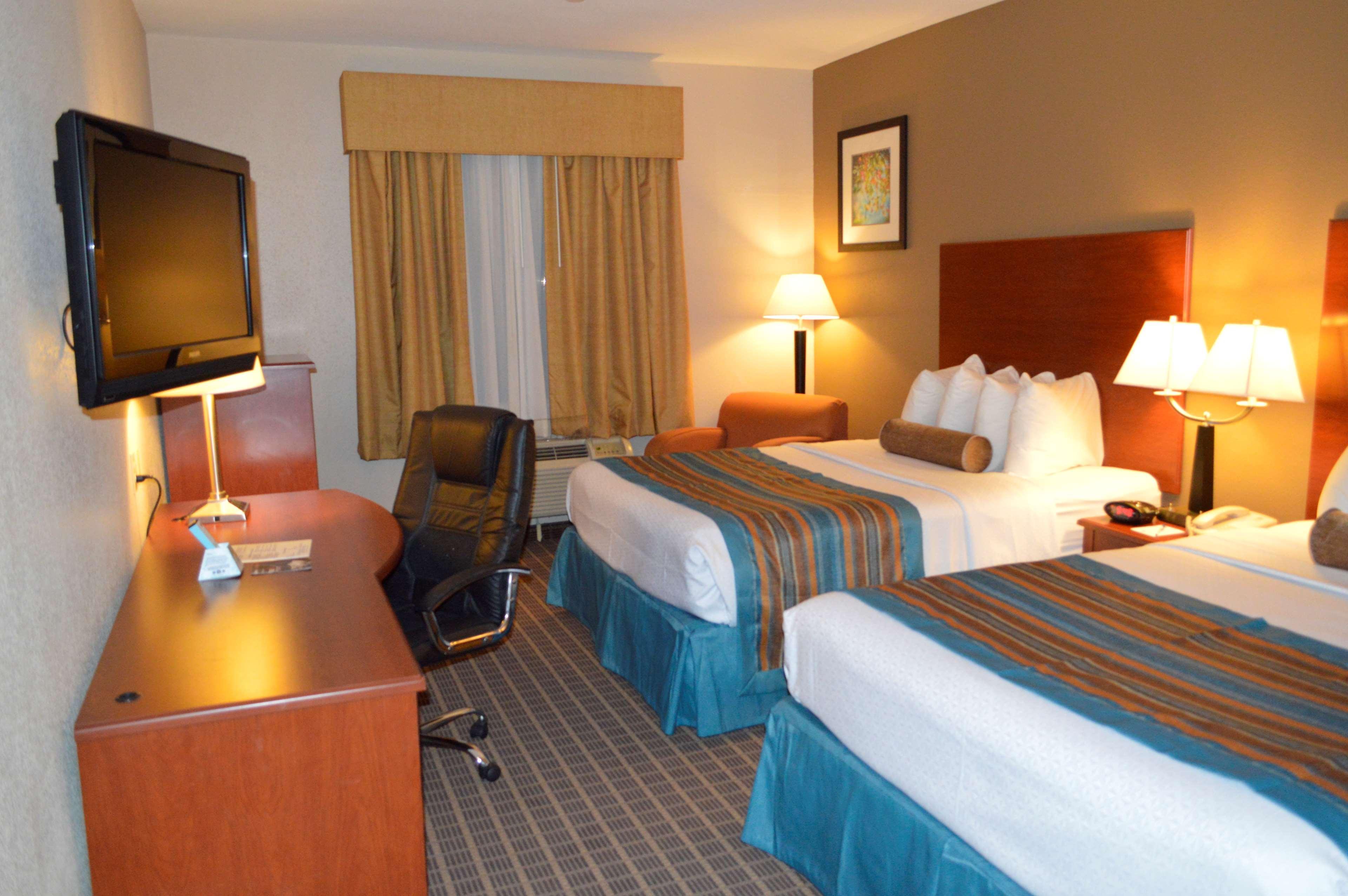Best Western Orange Inn & Suites Екстер'єр фото