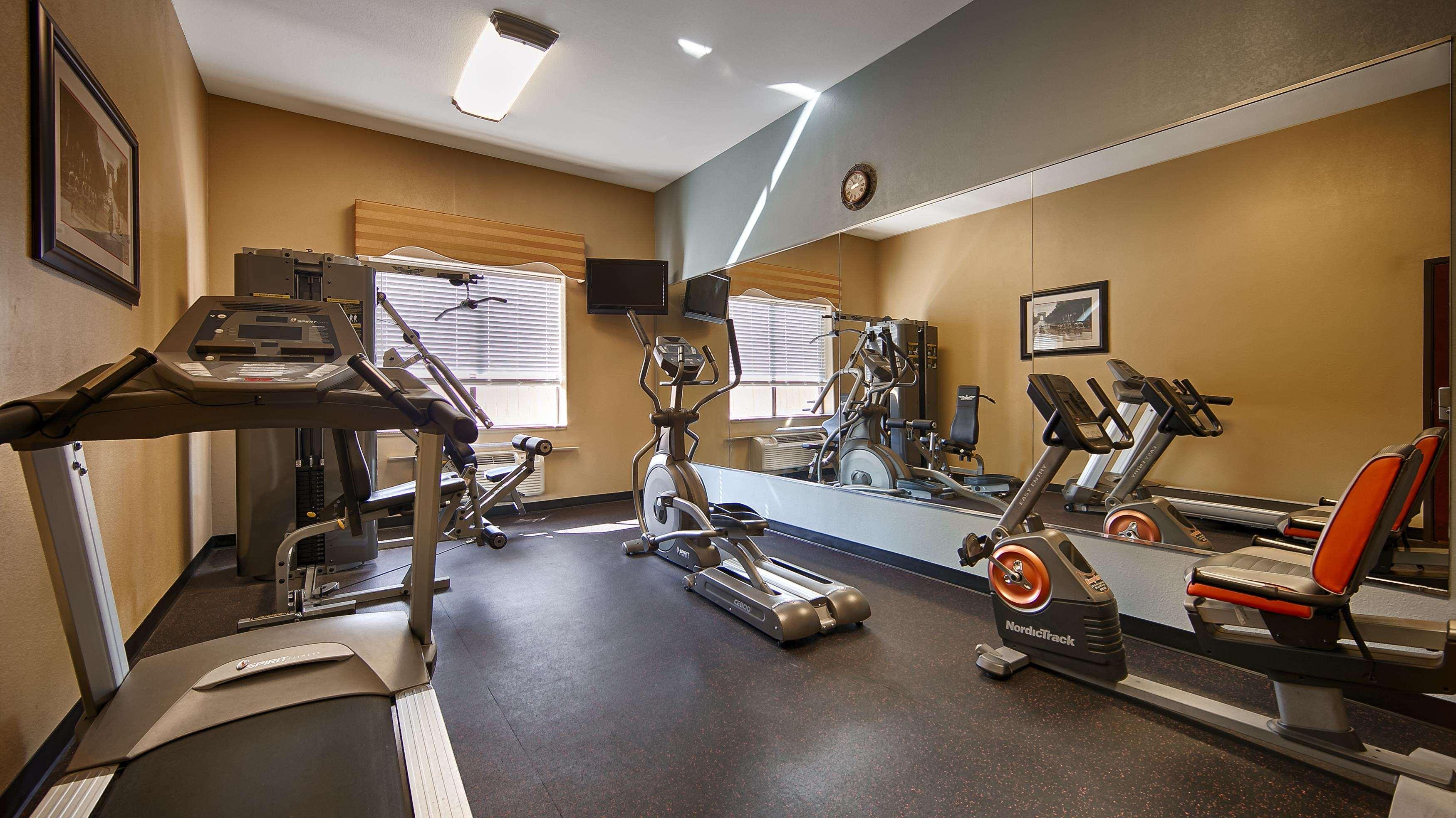 Best Western Orange Inn & Suites Екстер'єр фото